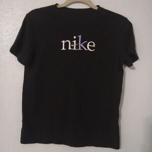 The Nike Tee-Loose Fit- Kids Sz. M‎ Black w/ Embroidered Logo ...